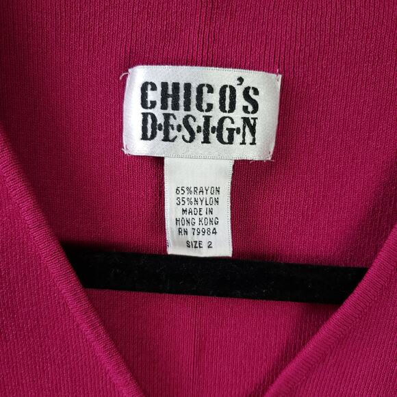 Chico's Design Fuchsia Sleeveless V-Neck Stretchy Top Women's Size 2/12/Medium - Picture 3 of 9